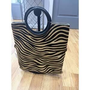 NEW CHARLIE LEATHER women's saveria crossbody bag in tiger cow fur